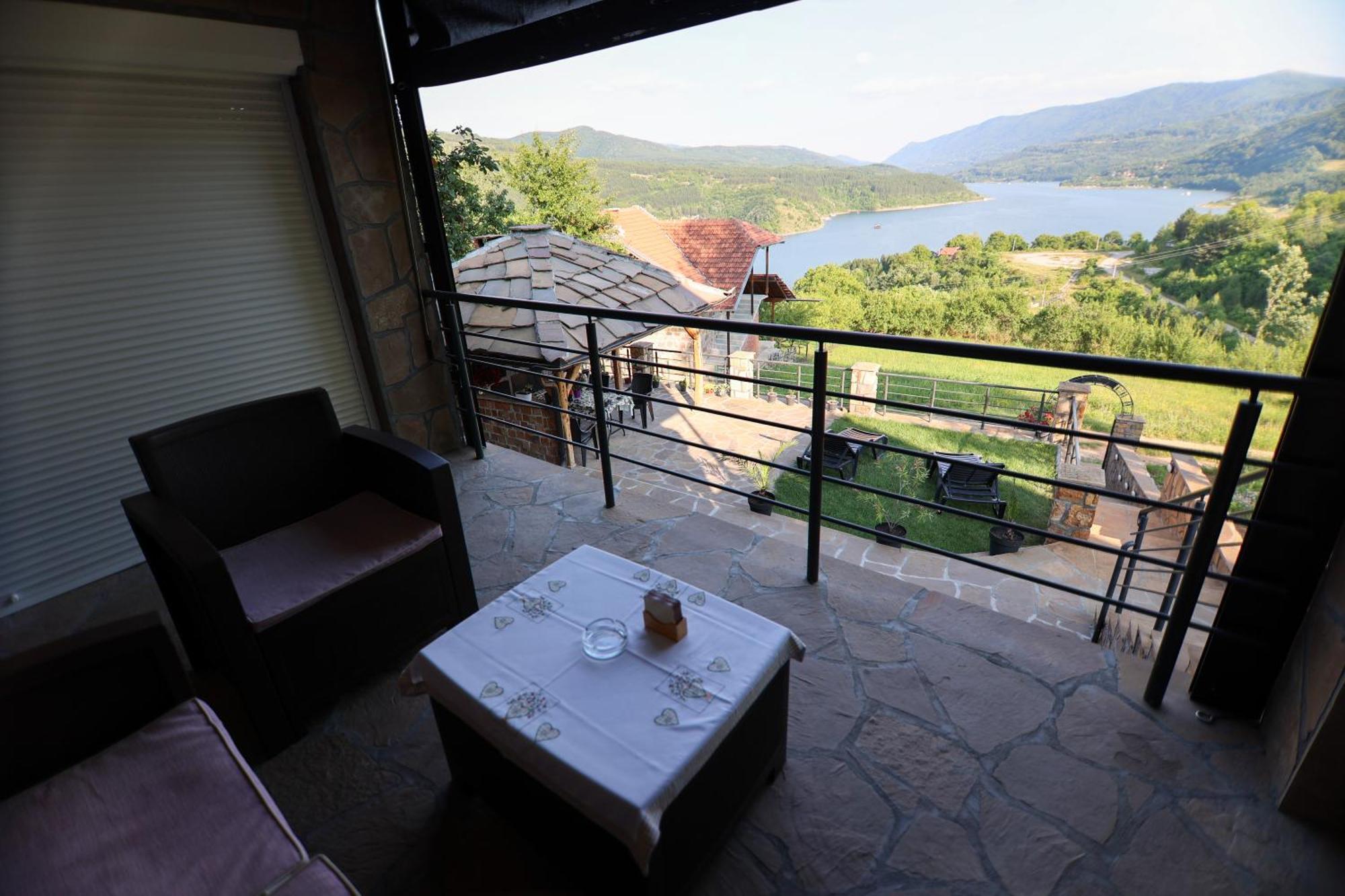 Vila Nemir Zavojsko Jezero Pirot Zimmer foto